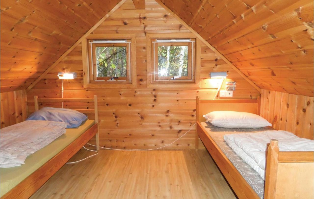 Gorgeous Home In Vallavik With Wifi Vangsbygd ภายนอก รูปภาพ